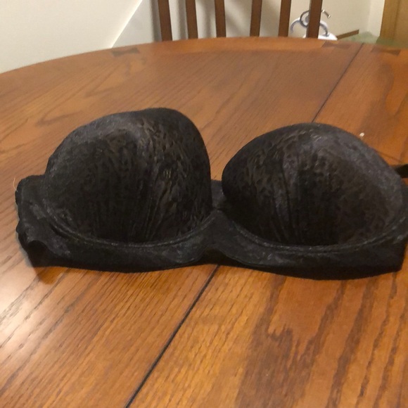 Youmita Other - Youmita woman’s black bra.  Size. 42C.  NWT